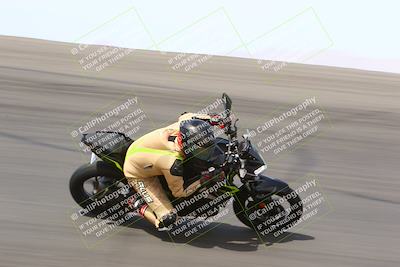 media/Apr-10-2022-SoCal Trackdays (Sun) [[f104b12566]]/Bowl (11am)/